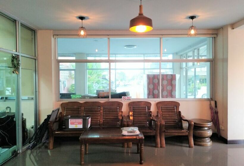 فندق Areechon Apartment