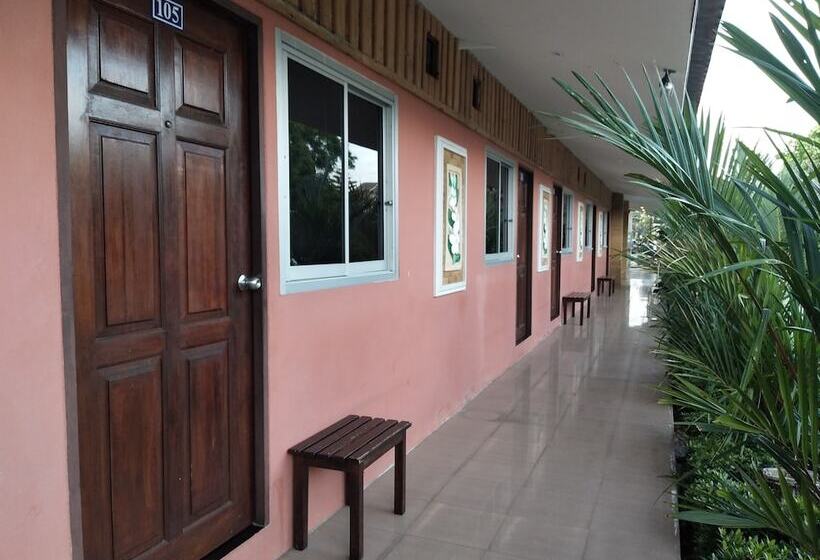 فندق Areechon Apartment