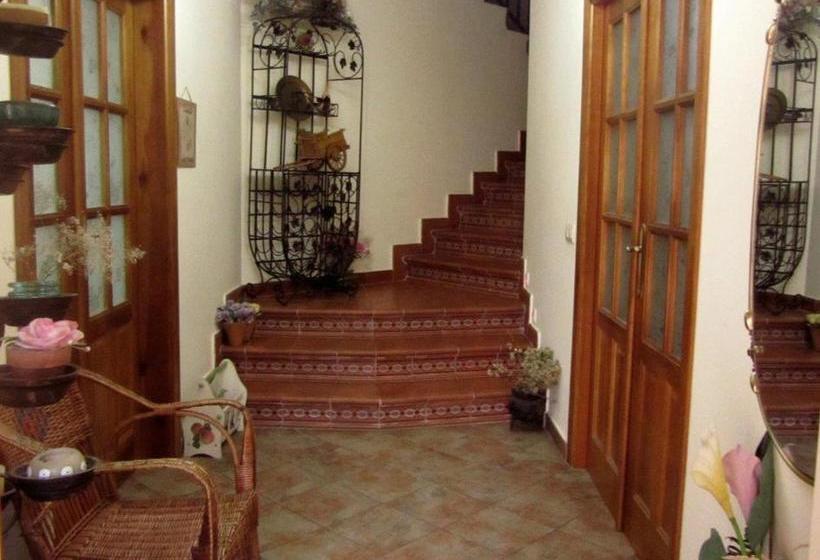 호텔 El Portal De Las Arribes