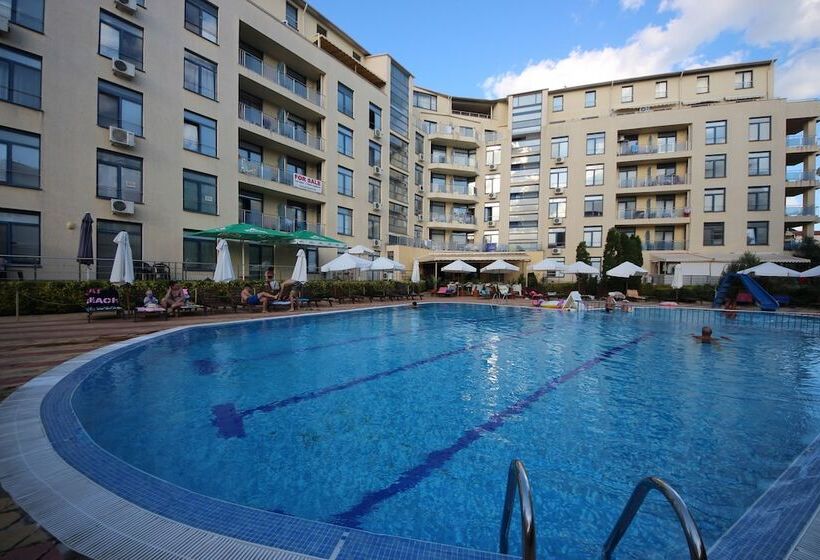 Menada Apartments In Rainbow 1 Complex