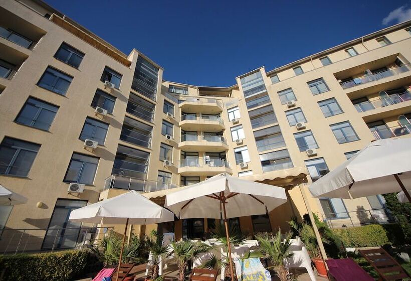 Menada Apartments In Rainbow 1 Complex