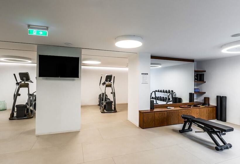 Orama Hotel & Spa