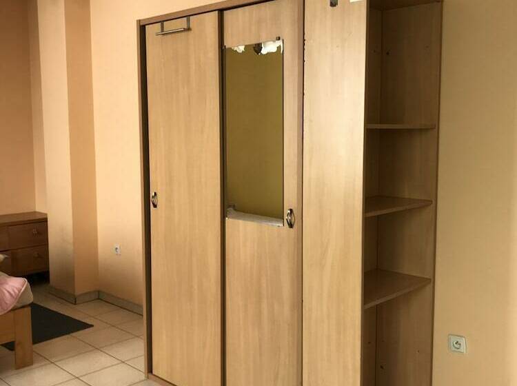 Пансион Monastyr Apartments