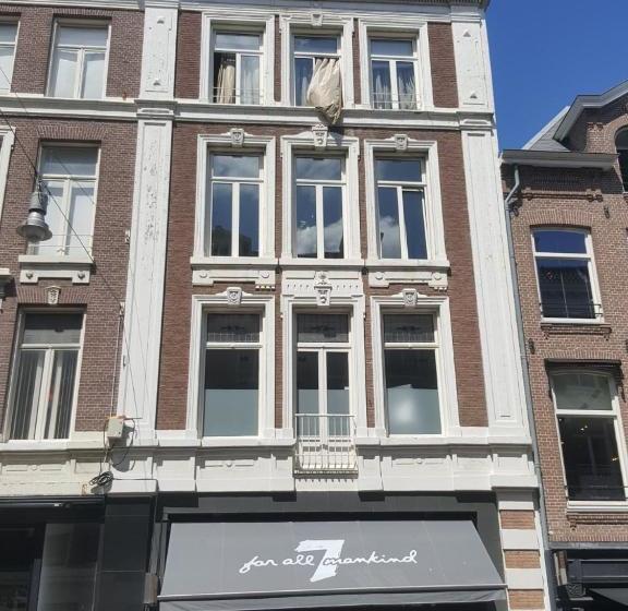 پانسیون Museum District Guest Suite Amsterdam Center