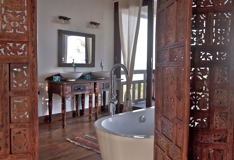 Villa Paradise On The Ocean