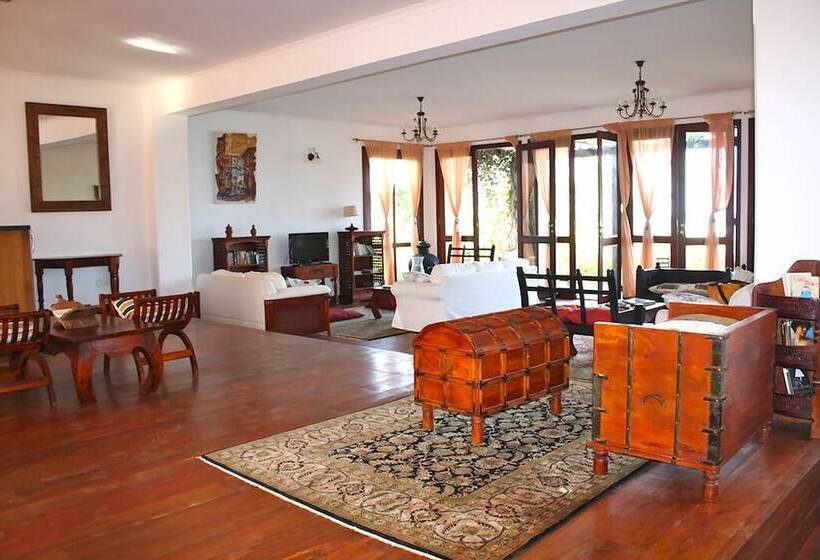 Villa Paradise On The Ocean