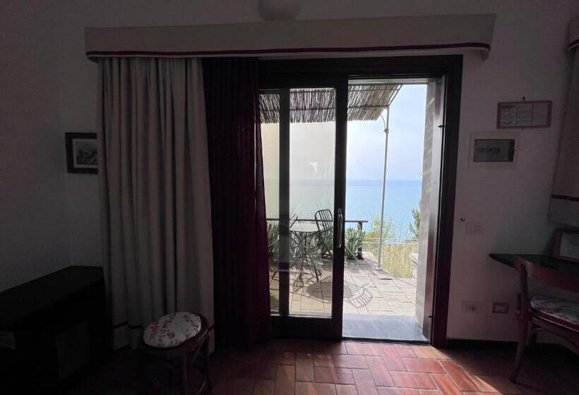 هتل La Giada Del Mesco