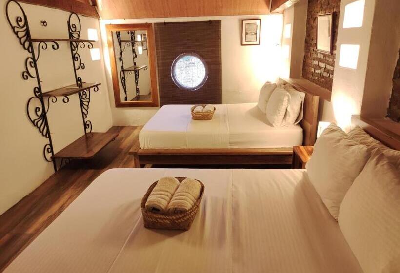 فندق Nieto Mompox, Ubicado En El Corazón Del Centro Histórico, Frente Al Rio Magdalena En Zona De Malecón