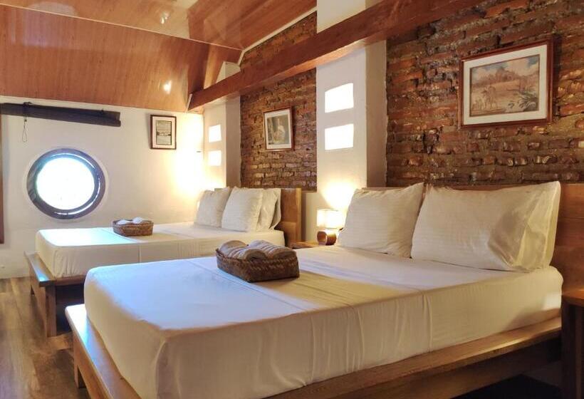 فندق Nieto Mompox, Ubicado En El Corazón Del Centro Histórico, Frente Al Rio Magdalena En Zona De Malecón