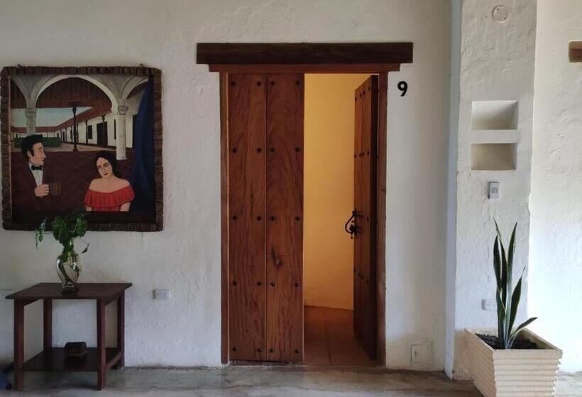 فندق Nieto Mompox, Ubicado En El Corazón Del Centro Histórico, Frente Al Rio Magdalena En Zona De Malecón