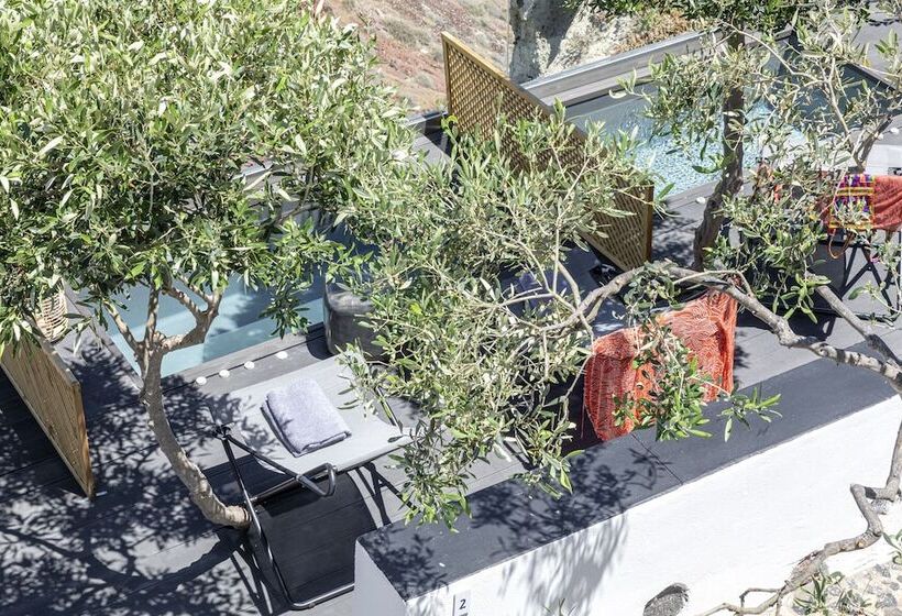 Pearl Of Caldera Oia Boutique Hotel By Pearl Hotel Collection