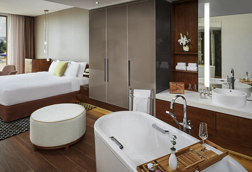 هتل Royalton Habana