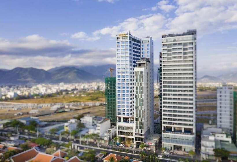 Vesna Hotel Nha Trang