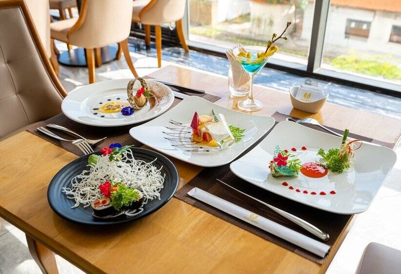 Vesna Hotel Nha Trang