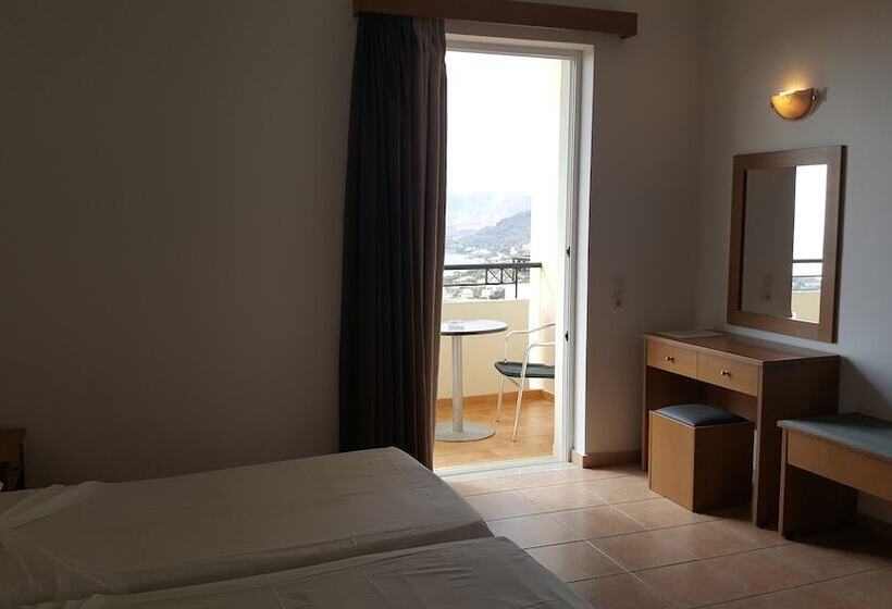 ホテル Pefkos Blue