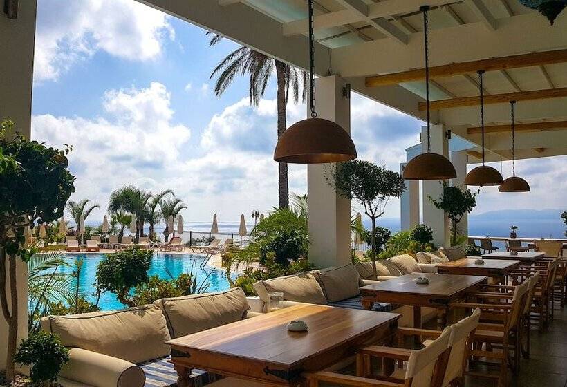 ホテル Pefkos Blue