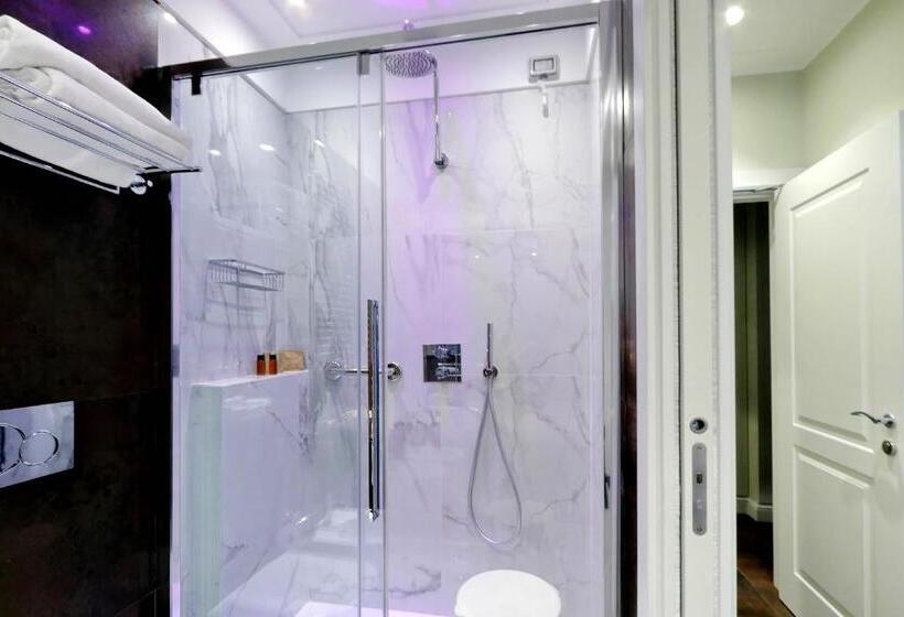 צימר Piazza Venezia Grand Suite