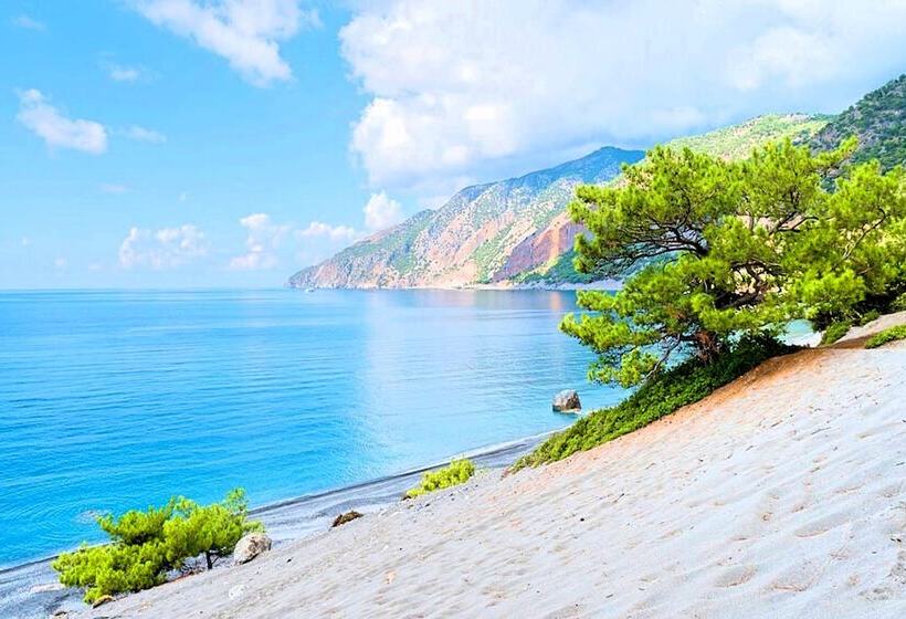 Cretan Breeze Villa Heated Pool