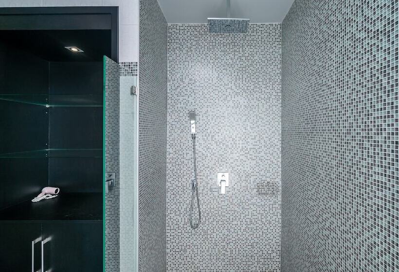 Diamond Villas Bangtao