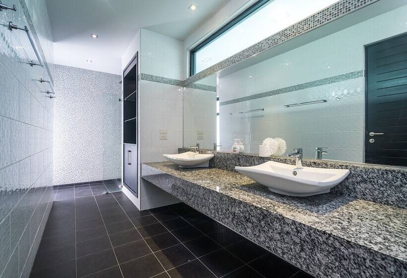 Diamond Villas Bangtao