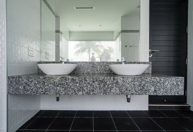 Diamond Villas Bangtao