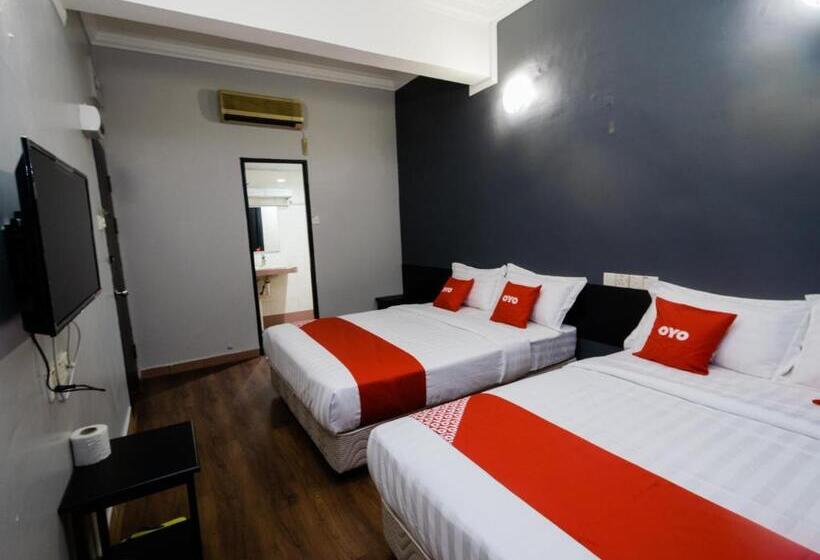 Dung Fang Hotel By Oyo Rooms