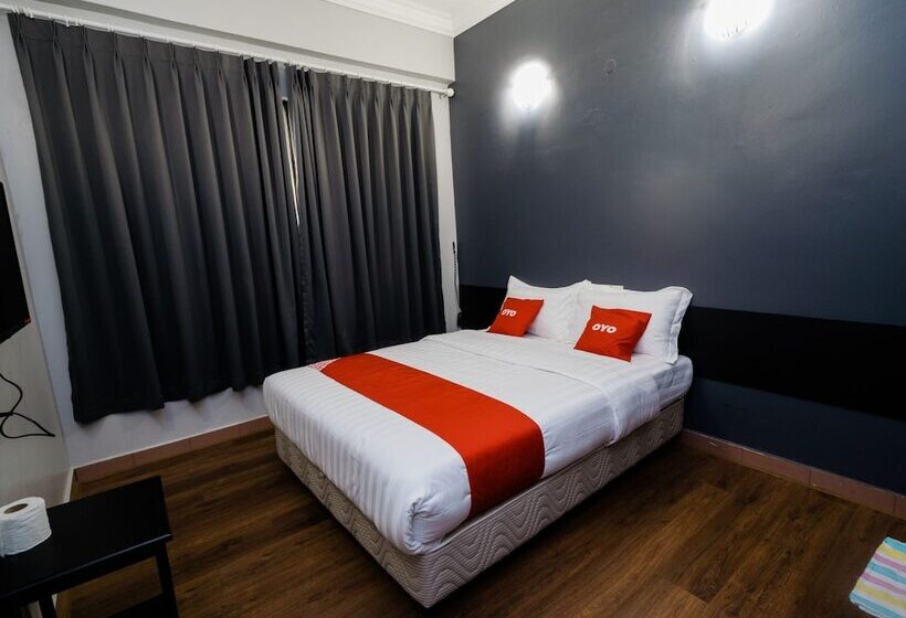 Dung Fang Hotel By Oyo Rooms