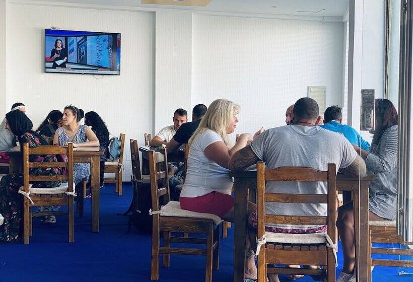 호텔 Golden Plaza Dahab Resort