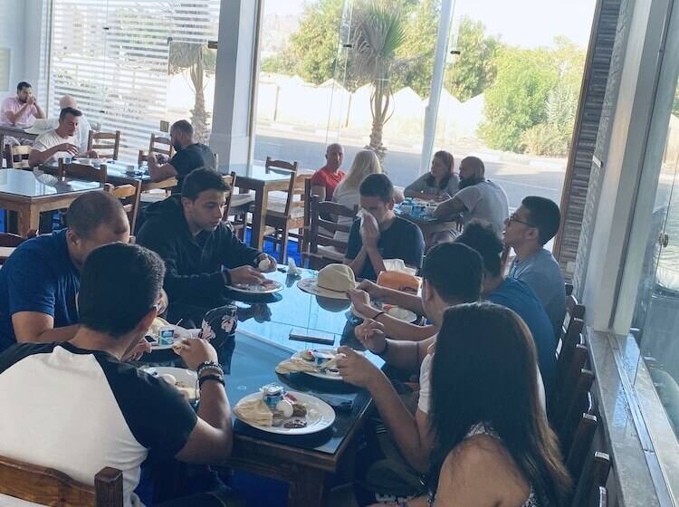 호텔 Golden Plaza Dahab Resort