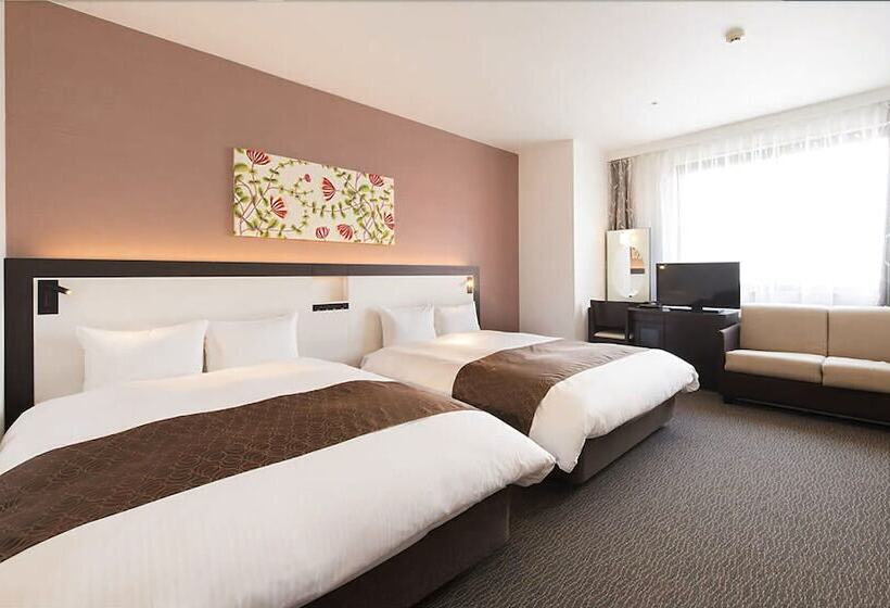 Отель Osaka Airterminal