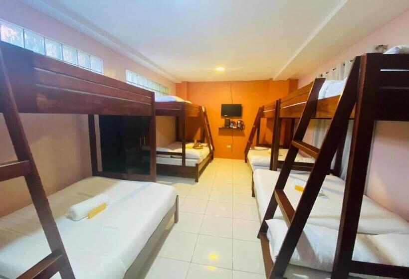 בית מלון כפרי Sukhavati Inn