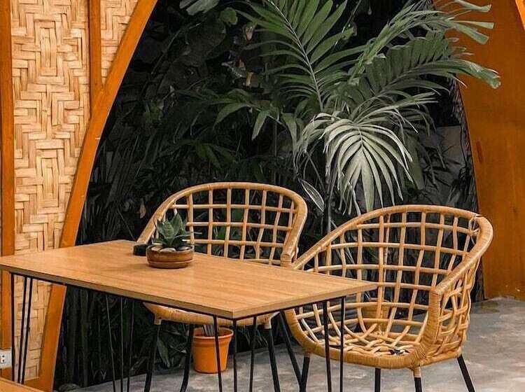 هتل Tropical Temple Siargao Resort