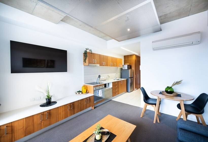 Mode 220 Braddon Act