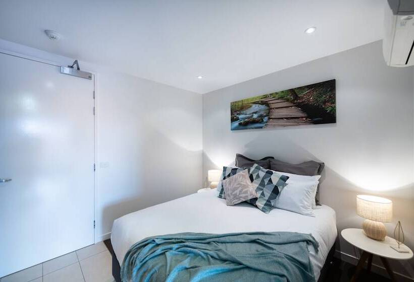 Mode 220 Braddon Act