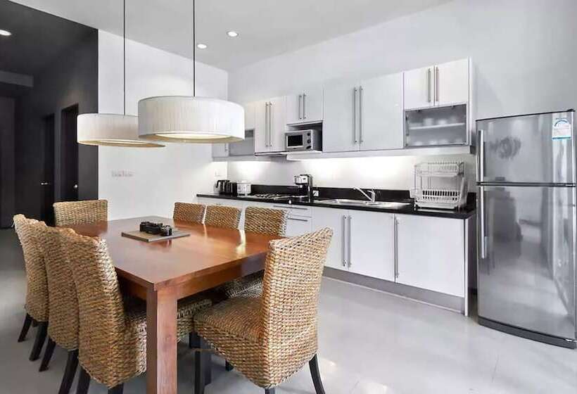 Oxygen Villa By Alexanders