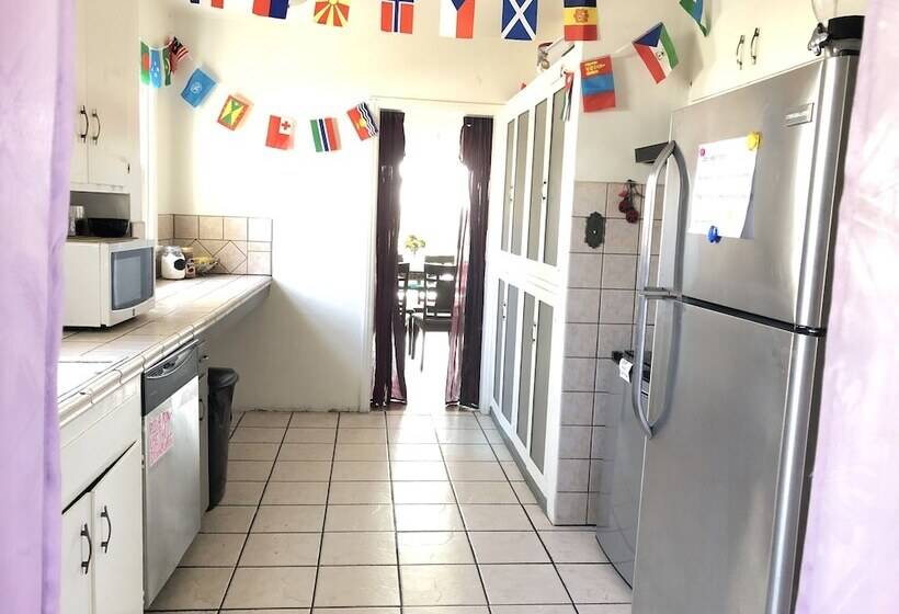 بنسيون Beverly Boutique Apartroom Of Hollywood