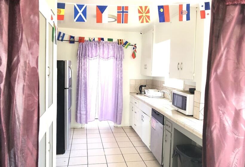 بنسيون Beverly Boutique Apartroom Of Hollywood