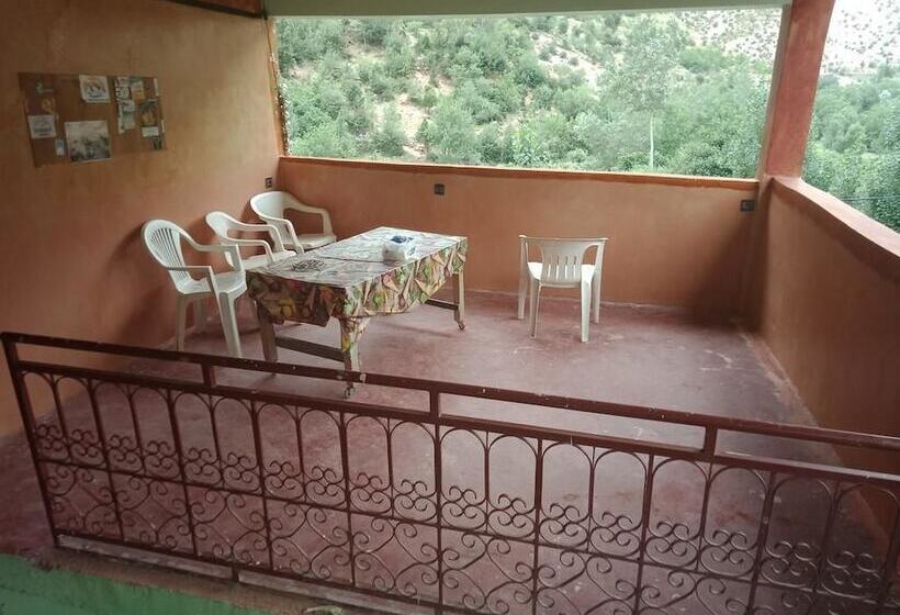 پانسیون Gîte Tawajdat Taghia
