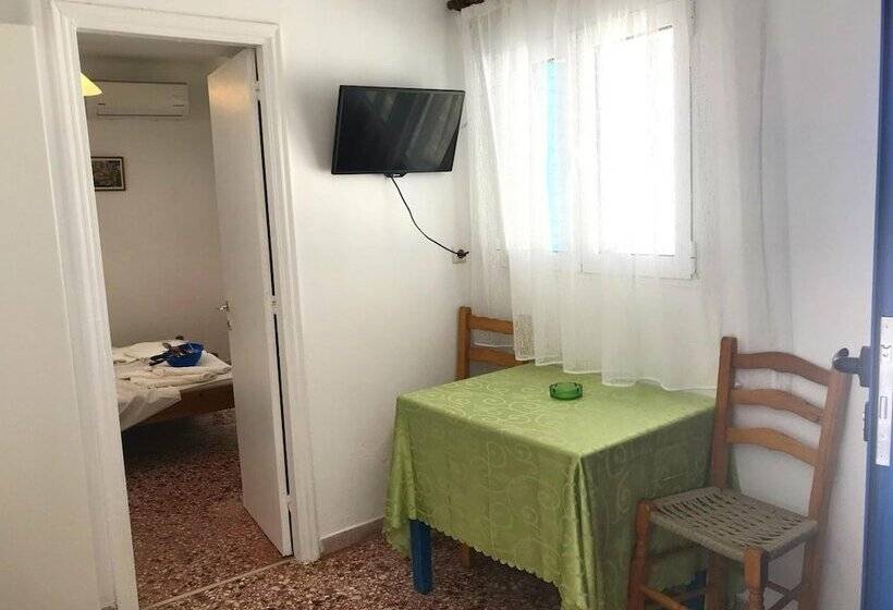 بنسيون Katerina Beach Rooms