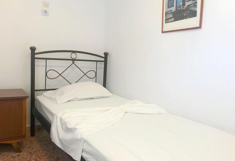 بنسيون Katerina Beach Rooms