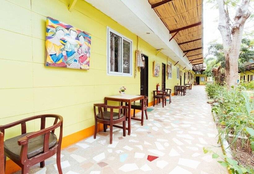 پانسیون Reddoorz Plus @ Rizal Avenue Palawan