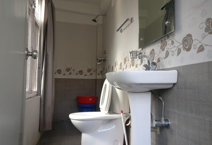 پانسیون Sun Apartment & Guest House