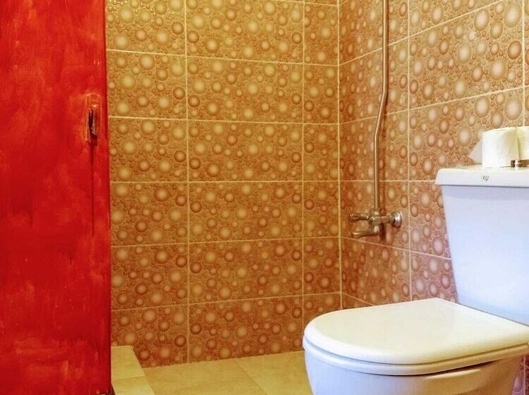 پانسیون Youth Guest House