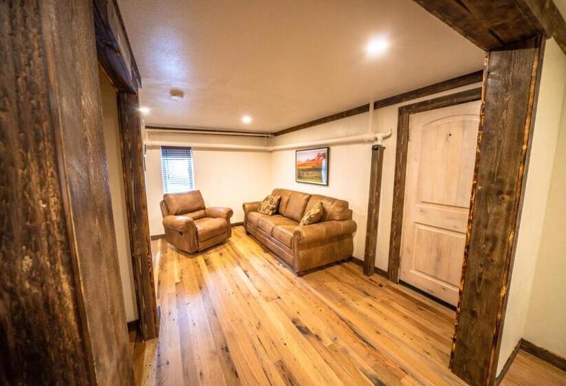 مبيت وإفطار St. Elmo