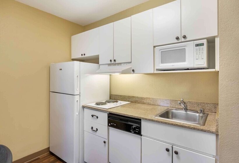 Extended Stay America Suites   Orlando   Lake Buena Vista