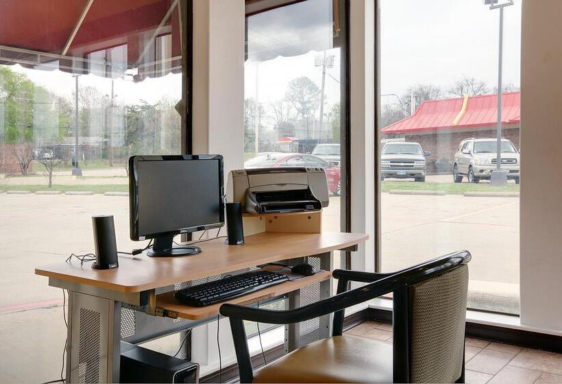 فندق Americas Best Value Inn Longview