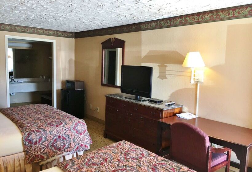 فندق Americas Best Value Inn Longview