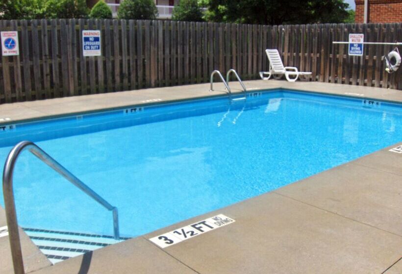 فندق Atlanta  Peachtree Corners