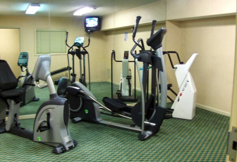 فندق Atlanta  Peachtree Corners