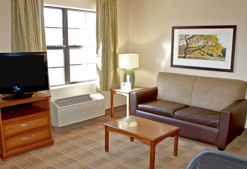 فندق Atlanta  Peachtree Corners